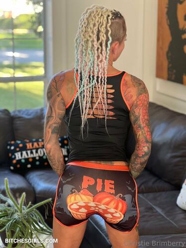 265921887650219498051292197357191046583 thumbnail