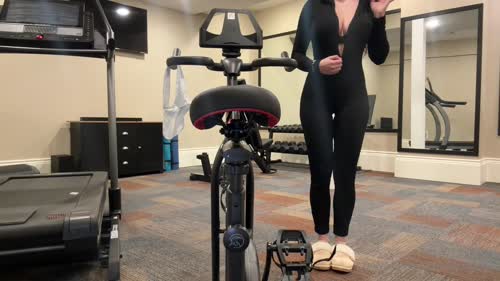 ab091036c1943315636c3a71cc9279f6bb7667e437e879802f5f97e6d0c6aab5 thumbnail