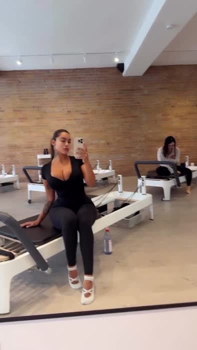 33c66fa8577d08c7d2740e3602b2b2625779f2c959b4668d878e00cc8543304f thumbnail