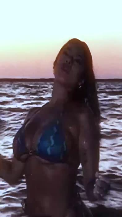 beecd365e7bf1480274c5db9b9b2c88fe86379a272e2e723b74c120442fd7424 thumbnail