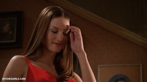 219611887882269316331819834783782756811 thumbnail