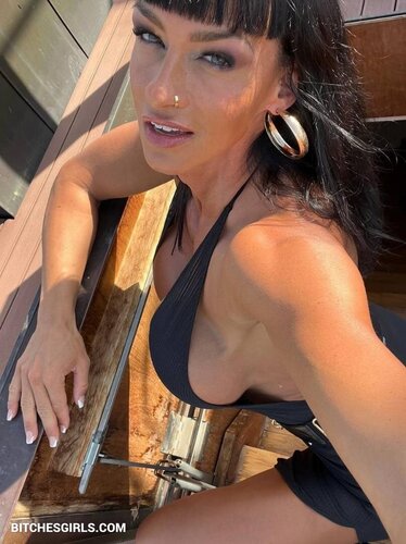 62231285509042087842651945197590567464 thumbnail