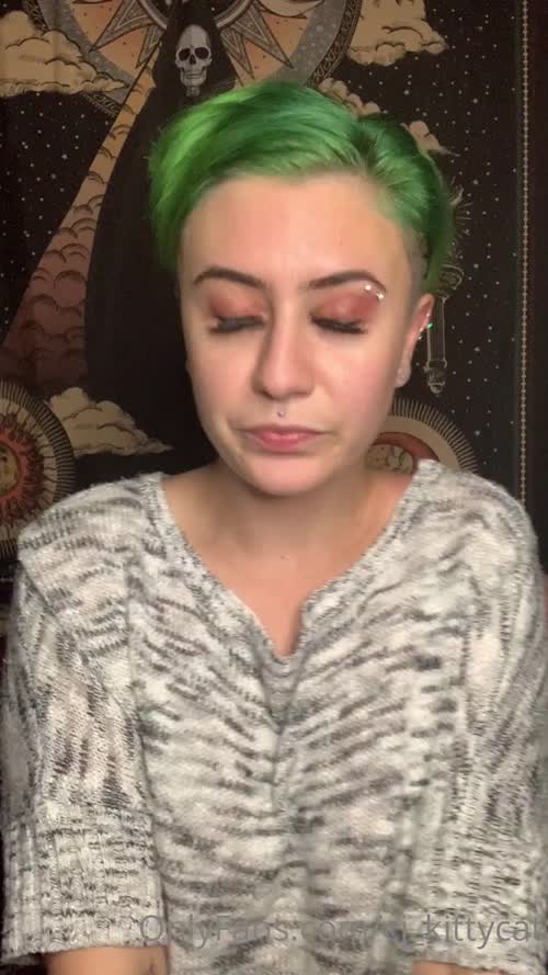 b9b772b4f298f7ac2f355ff5dd2fd3b2b2a751c2f9daffe1f4fdfc733744e439 thumbnail