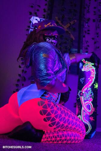 238297214187998234815089405935892774654 thumbnail