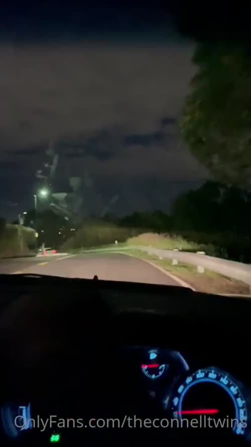 233899940042522077714862599906855038461 thumbnail