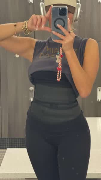 2515b21d7124bc7fc8e52614ab8837f022f12ba0305cda43332abdbd427bc387 thumbnail