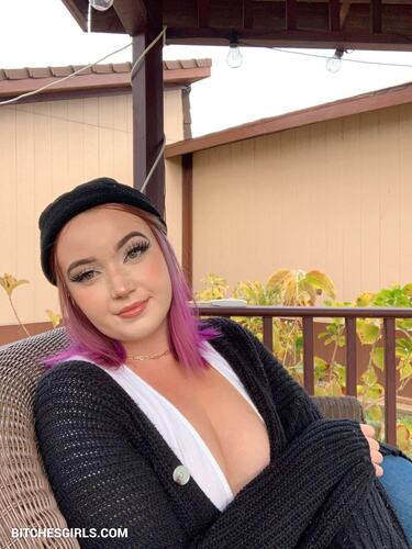 247704258648464586717769848826685124768 thumbnail