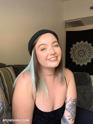 269695531285898958313182789747539342221 thumbnail