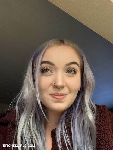 300522403946548133804366442488548147396 thumbnail