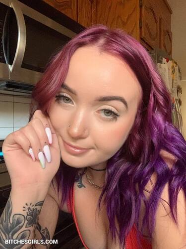 315644048992639372252922896554765463719 thumbnail