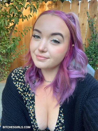 317984226935541673251380047117452471915 thumbnail