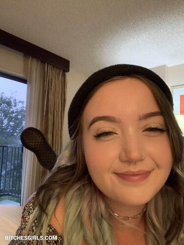 323704032407630956720424436387388581867 thumbnail