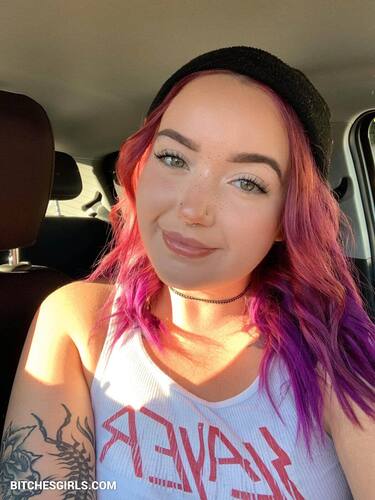 69027838504307447861559492280297422993 thumbnail