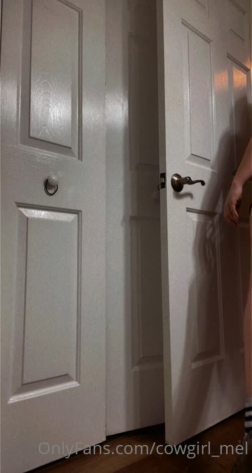 5f1862852e7b25223daab96918085b16e0e7b638912392ecf9f09b465d4d8cb5 thumbnail