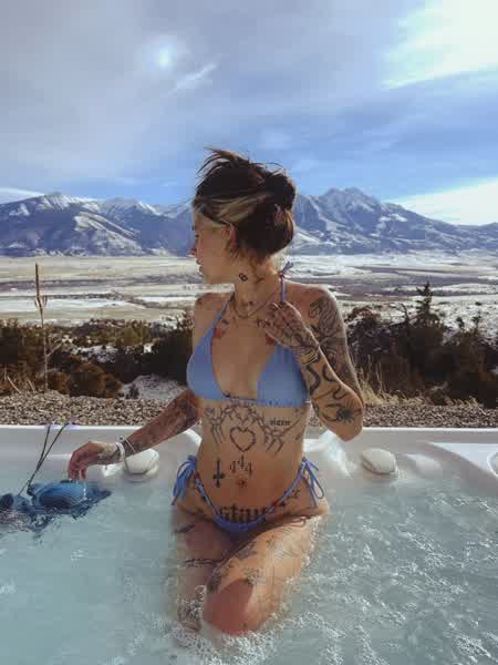 b49647f834246c5ecf9fd3ec0775e6a70bfb6d675a5fcf79c4df011fed44a303 thumbnail