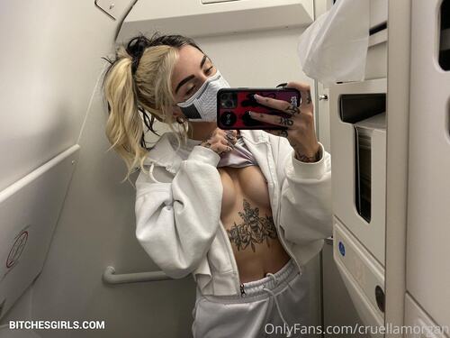 267555342288725578833719218629687714615 thumbnail