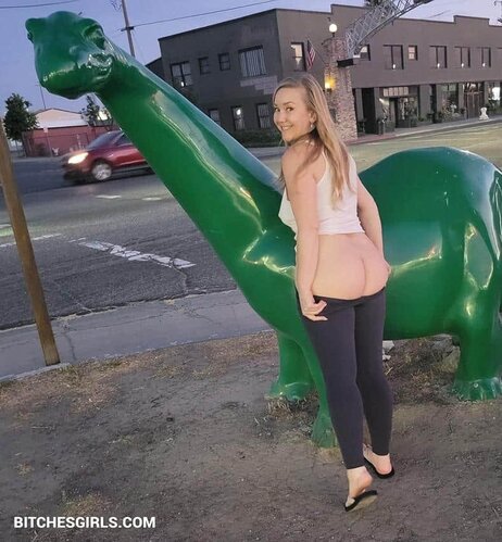 41303701169876143293951363509755552639 thumbnail