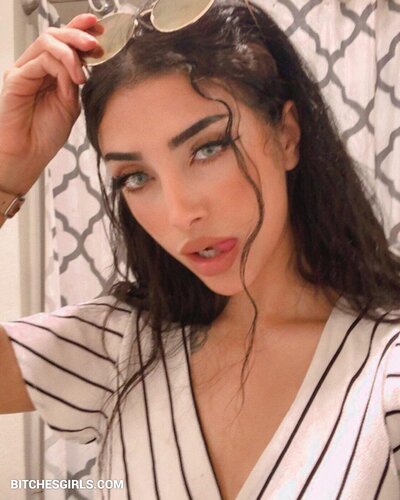 194047805593208465057271499008779686432 thumbnail