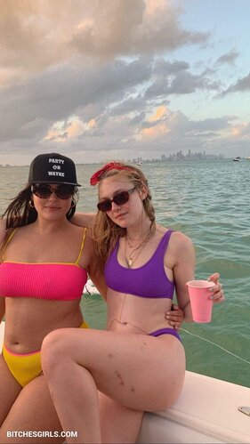 331012482774990244630072517206175933569 thumbnail