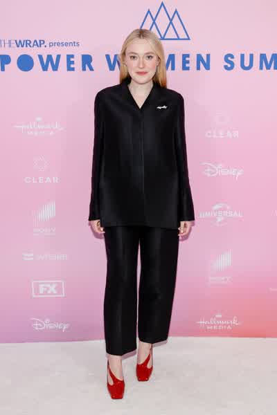 42d2eb97f29522265a7b3445d8b04efb50bff4f6cc328c076ed14ba153998e5c thumbnail