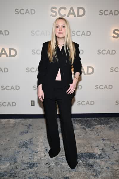 73d8c0f808718ef68e1a309f177bca267582bc4686cb596b7a26cd65e4d4f595 thumbnail