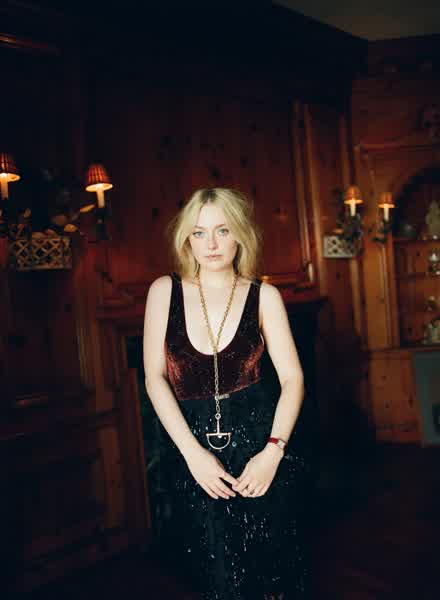 c284dffebdfa441772cea34fea0bfd131e1b2db2f20758ebe8aa75be5578ea3a thumbnail