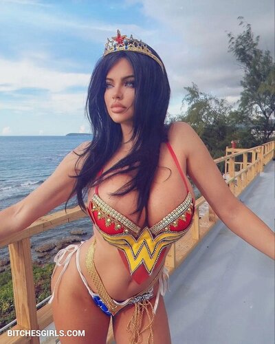 253402963105171118506408726159580656719 thumbnail