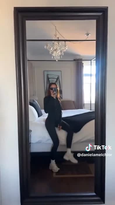 7f8ee31386a215497310a35100d57049068024a13bc8f9ba5b4c1e49b919c56a thumbnail