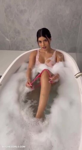 324687697762061906453219725054199986458 thumbnail