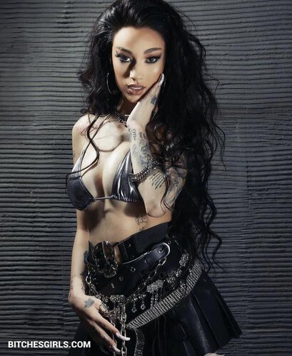 153208779586956326179964868725738741999 thumbnail