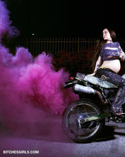 271946975783265482286726888596865690512 thumbnail