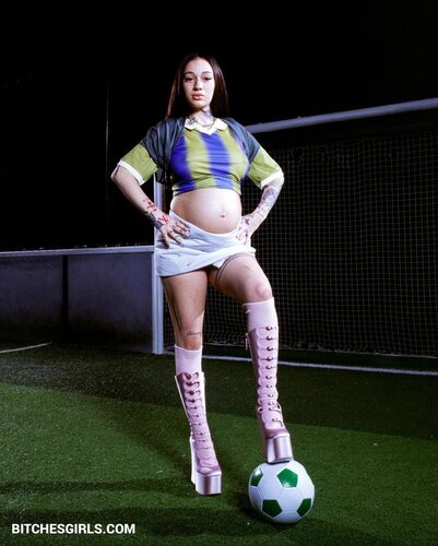 292176583250157414282739771757948674784 thumbnail