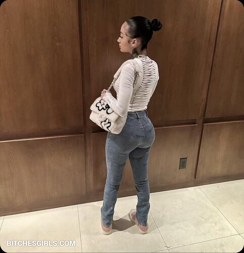 193585644572564349196576396161261093746 thumbnail