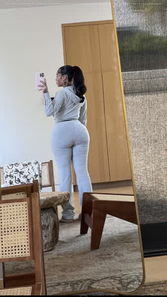 87342a4dbee015a7b995524ed081d93dec75322ab180dc3395f10e3baaa84ff4 thumbnail