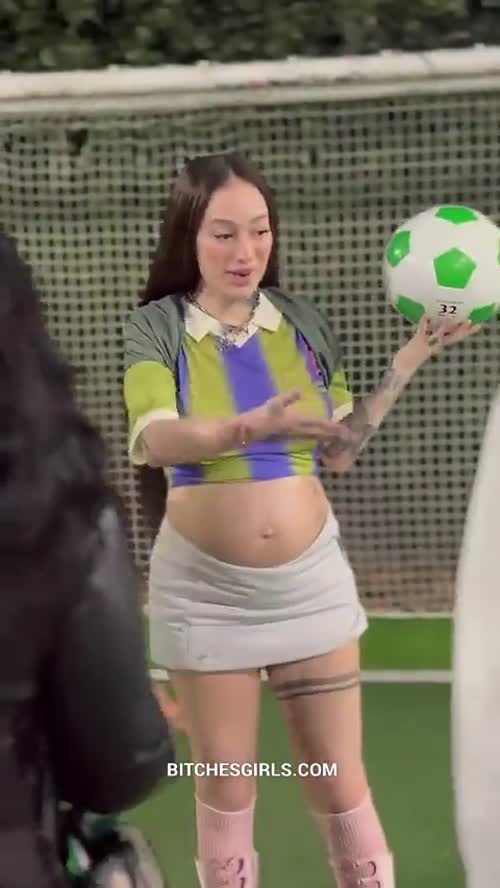 d266ac206ba726ef1094016a34b4f19c1f2beb138c0e35878995fc7a3d7e17ed thumbnail