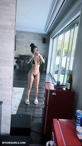 290546637826851813597329553173804779314 thumbnail