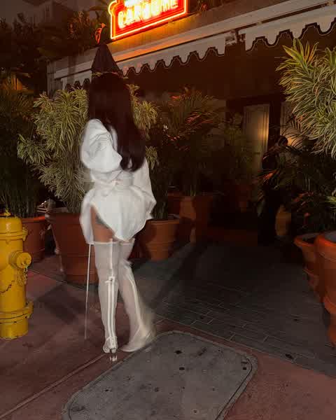 74c434fe90cbe9418d522b1f607566a8e5b3a9dd430396eaa792ae0660f4fe19 thumbnail