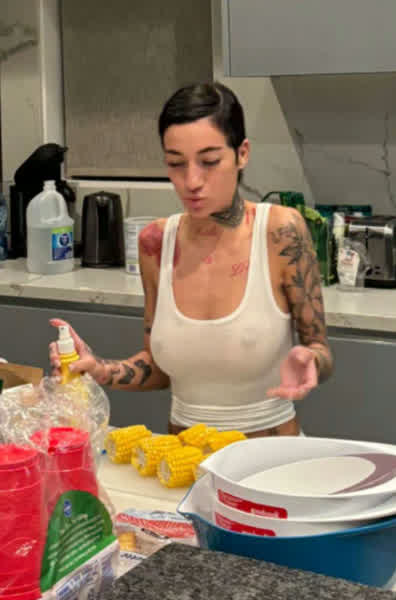 784e87cc84b5bd84ce7cfe8ee339a802edcda0fd5551a2213cf00c5d8ce84bc6 thumbnail