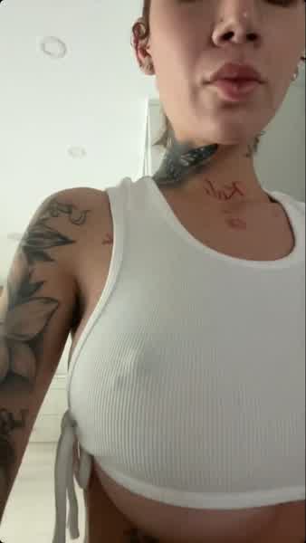 e9ba8c1c83e02622e2af0fd7ef6b6ddb6ecb15f33b626e1c349c71754c5678b4 thumbnail