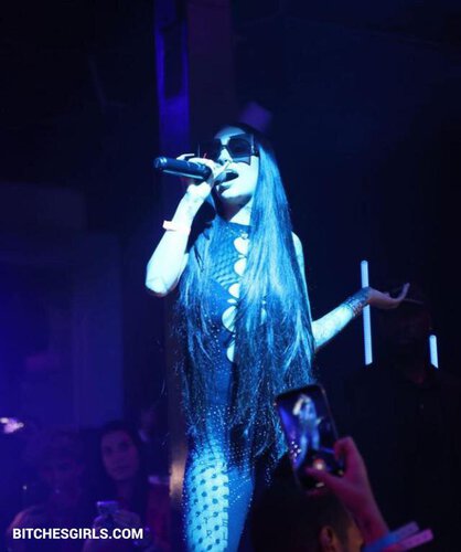 129937835411558074443066321589398561726 thumbnail