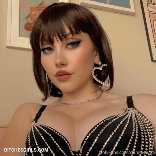 114690211540449428897261704588921189495 thumbnail