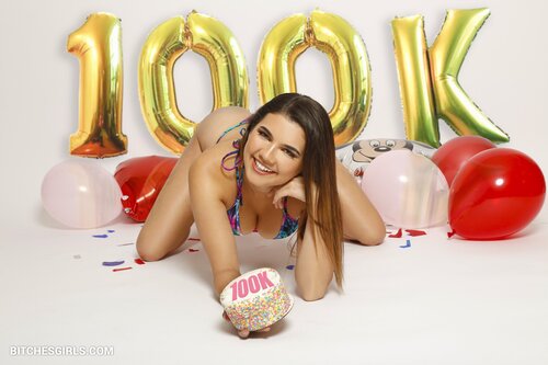 281728168129448928157923748194141596162 thumbnail