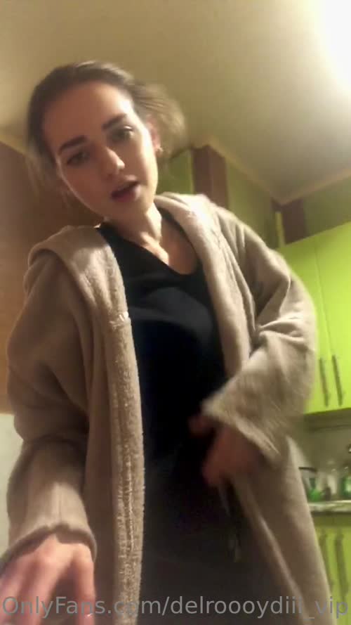 94ff7c29d85732a1c97db52a263617a8292efa205a858a313d18799f9d46a2ed thumbnail