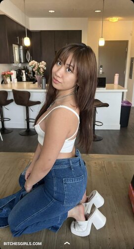 55493756891767793443104392970384874547 thumbnail