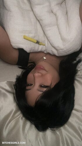 150812401481786489258060959721443625389 thumbnail