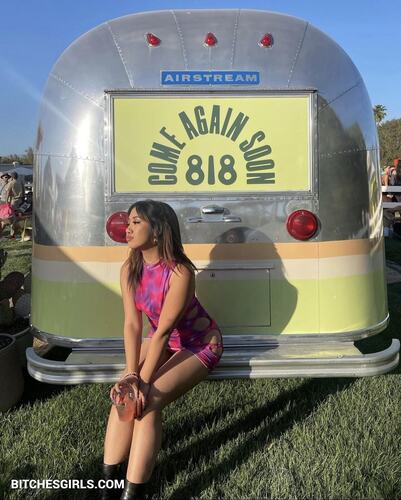 82398945798634579807808086200739168148 thumbnail