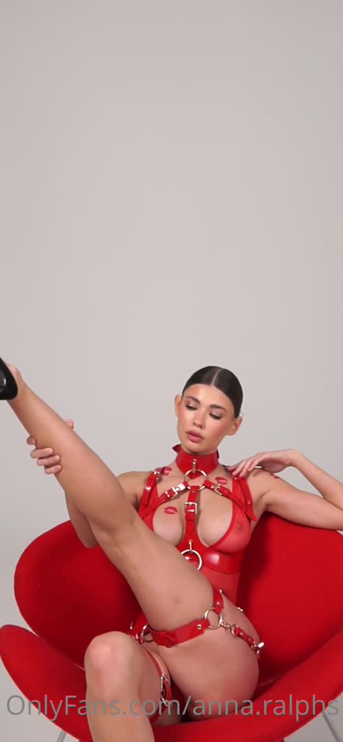 281082190573980074912943218511150418670 thumbnail