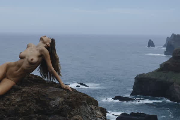 8b329dac59cfc4f1cb72dac98852dcf17e2a2dabf2dcdbf5f8a0291d151fa8d0 thumbnail