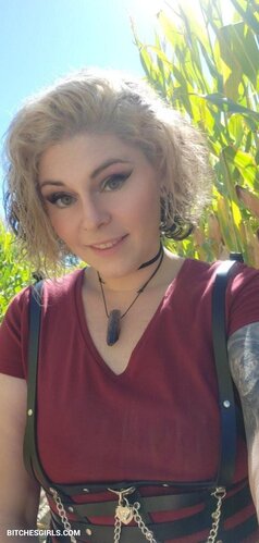 75833508658411176929224130613785514319 thumbnail