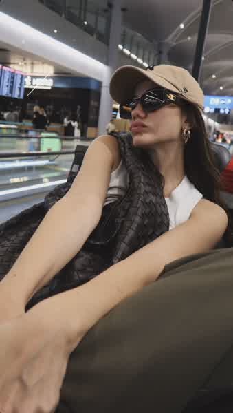 d5b43ca12a33b3671222885c0bee489266158834d24c992ddca31e156d33b8e8 thumbnail